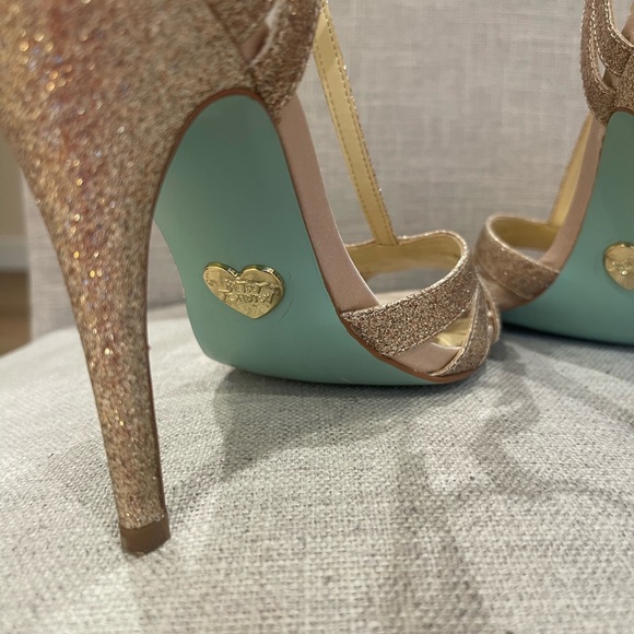 Betsey Johnson gold glitter high heels in style similar to Jimmy Choo Ivette. - Picture 7 of 8